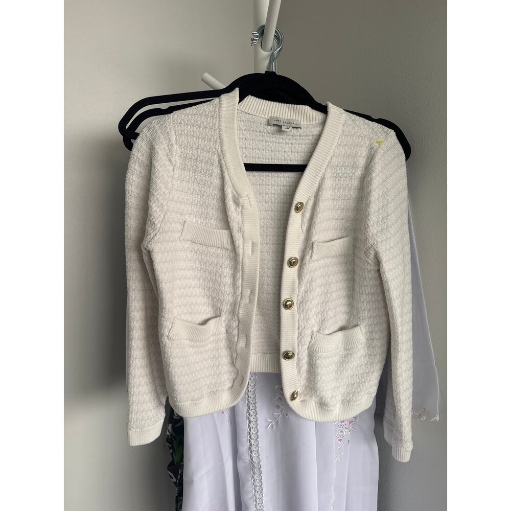 Old Money-style cardigan/jacket
